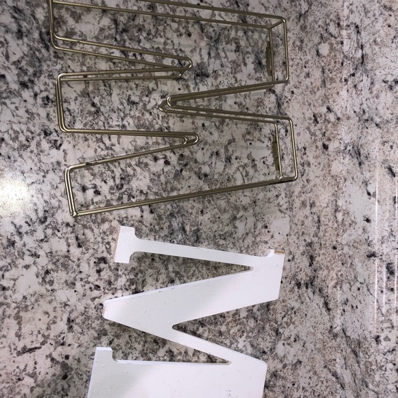 M decorations - Picture 3 of 3